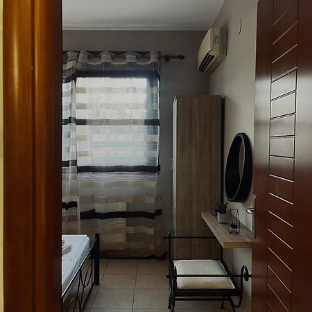 Elena House Villa Néa Péramos Kültér fotó