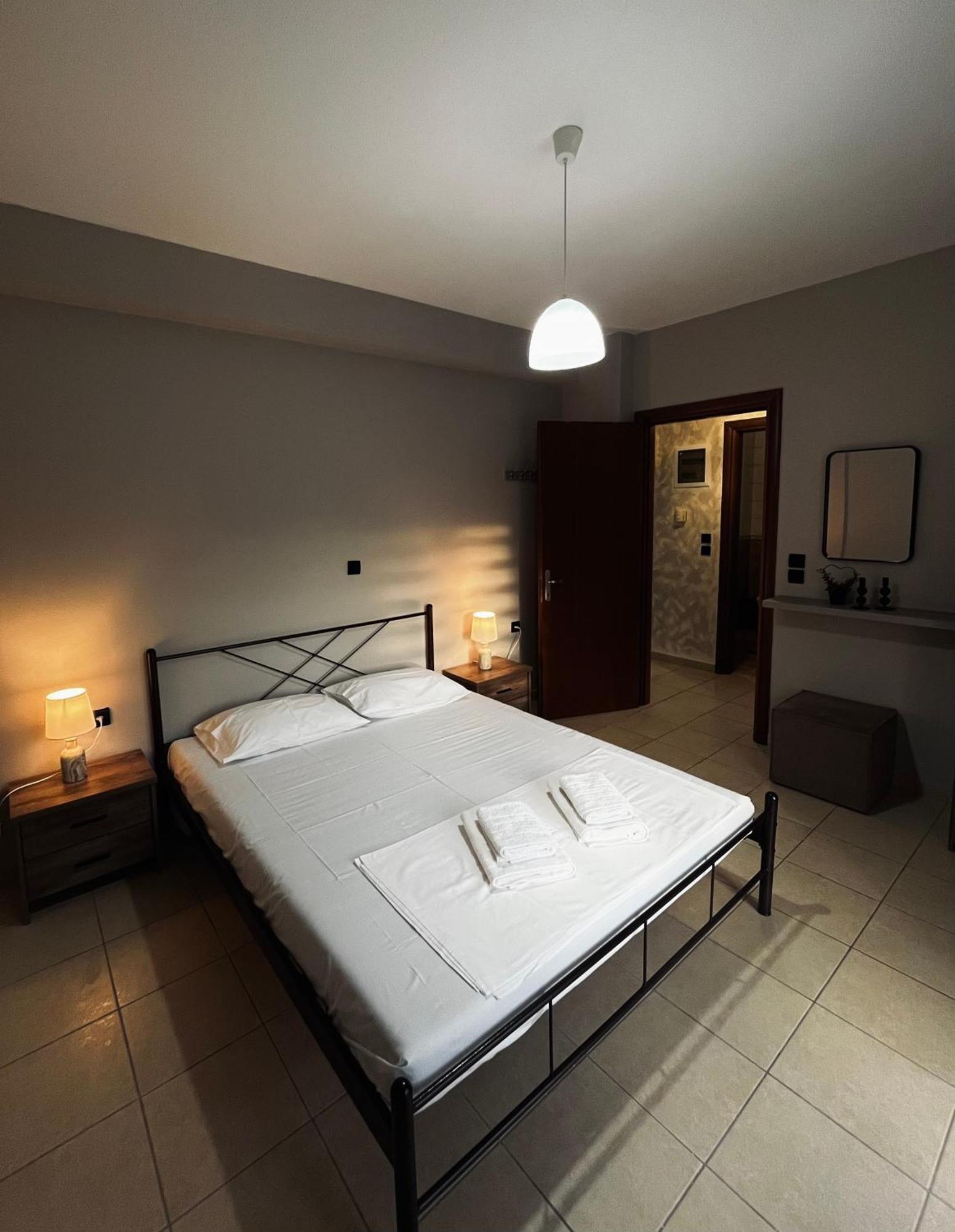 Elena House Villa Néa Péramos Kültér fotó